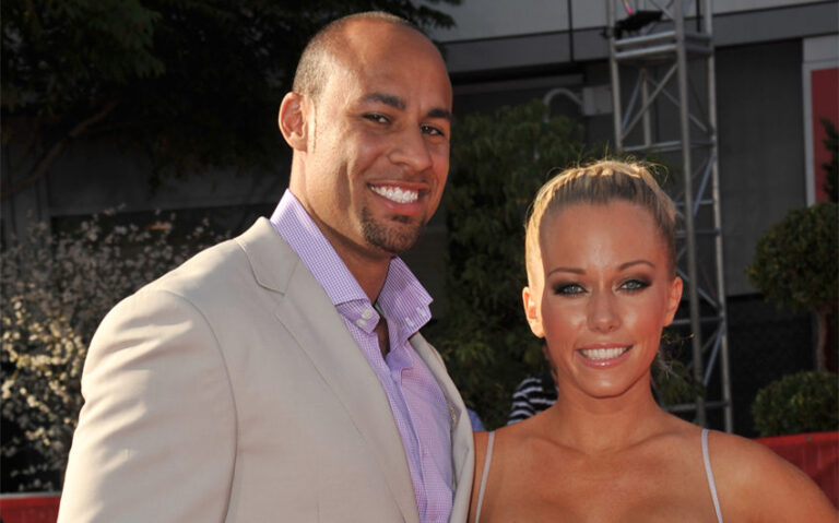 kendra wilkinson husband